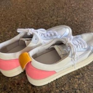 Oncept London Sneaker